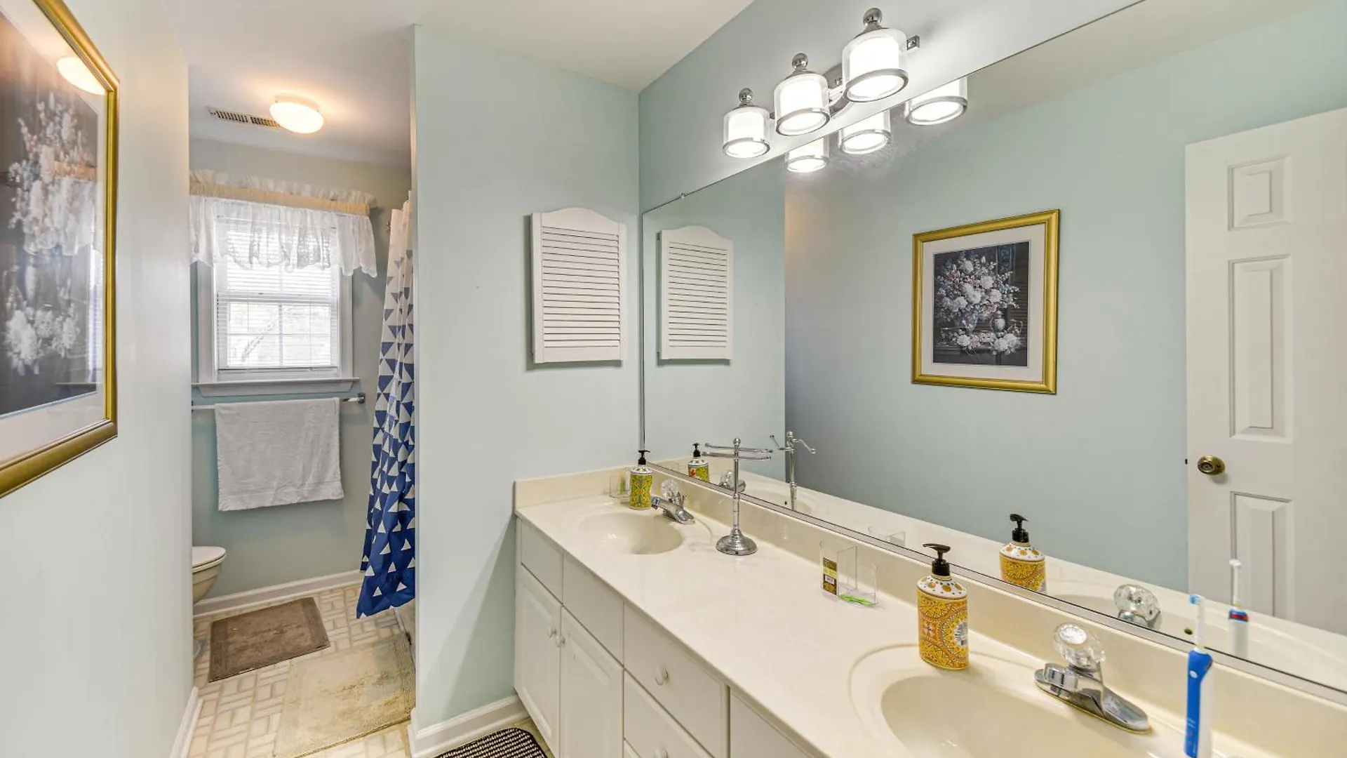 Vakantiehuis 5 Mi To Virginia Beach Charming Family Home! Verenigde Staten